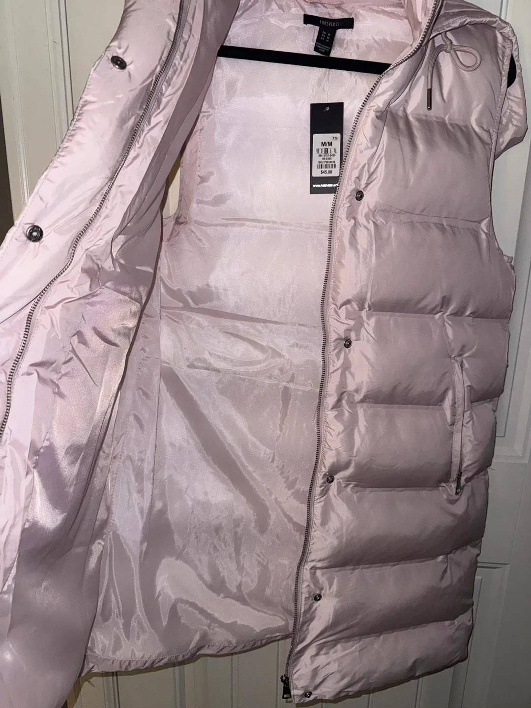 #Cleanout Forever 21 Puffer Vest - Size M/M image indicator(5)