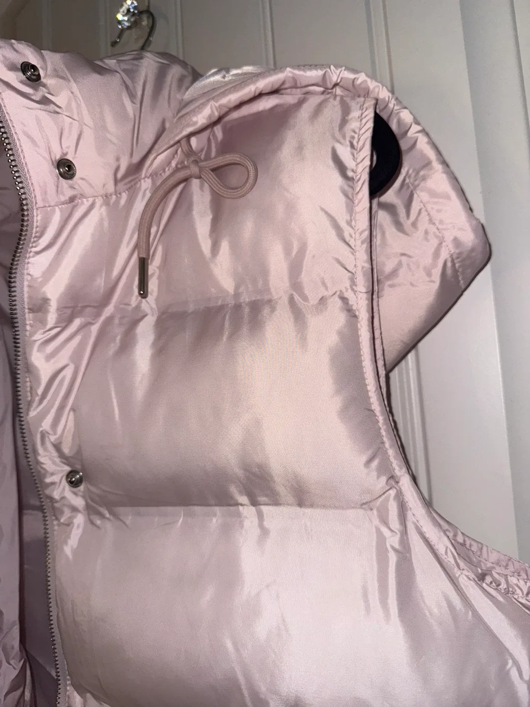 #Cleanout Forever 21 Puffer Vest - Size M/M image indicator(4)