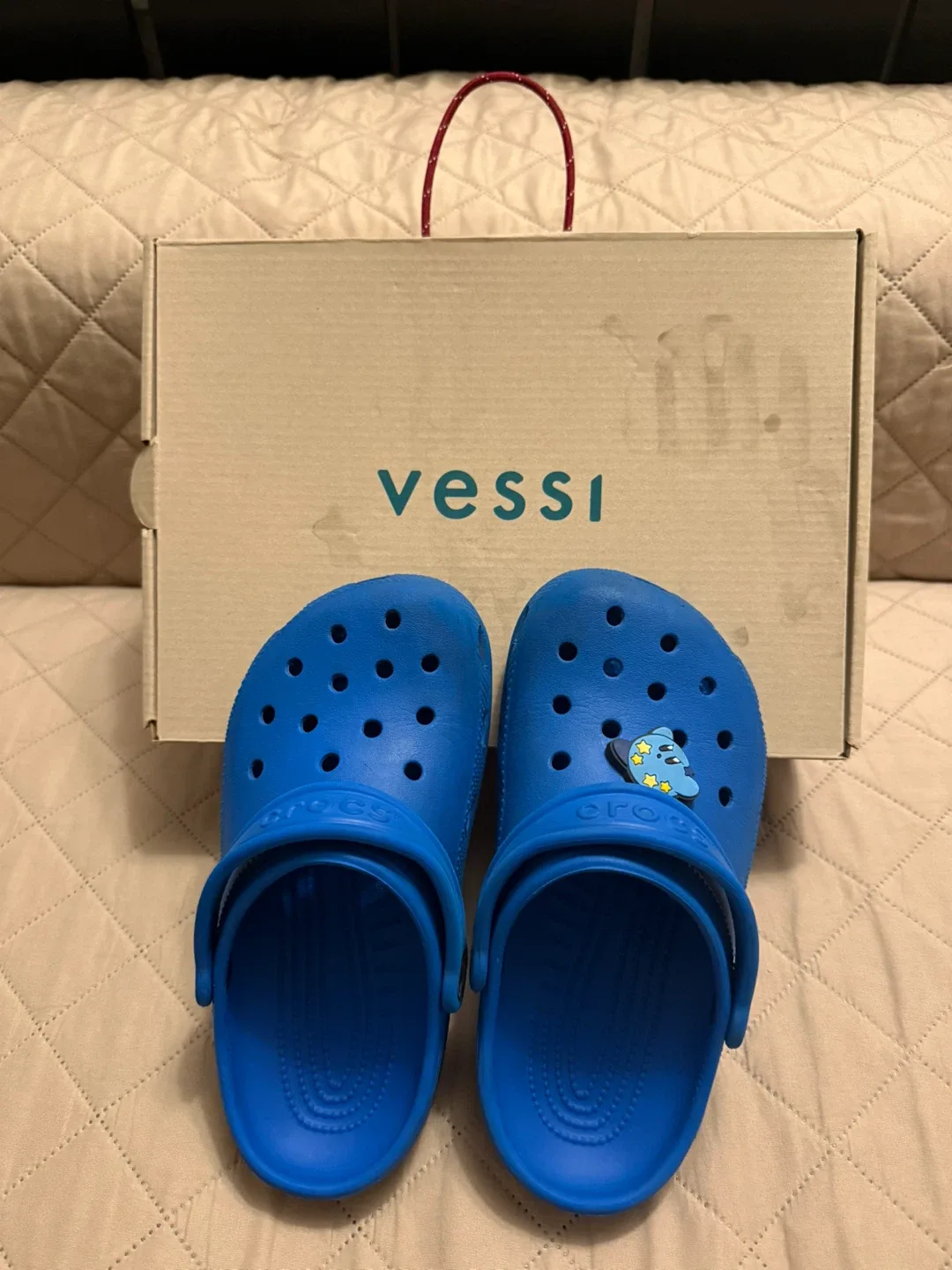 Vessi Weekend Chelsea Sneakers-black