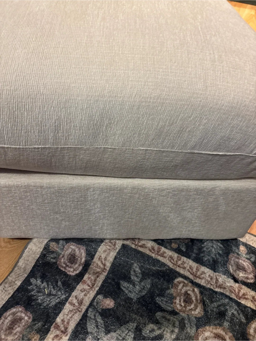 Beige Ottoman image indicator(6)