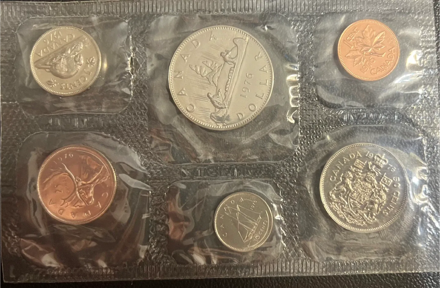 Vintage 1976 Canadian Coin Set