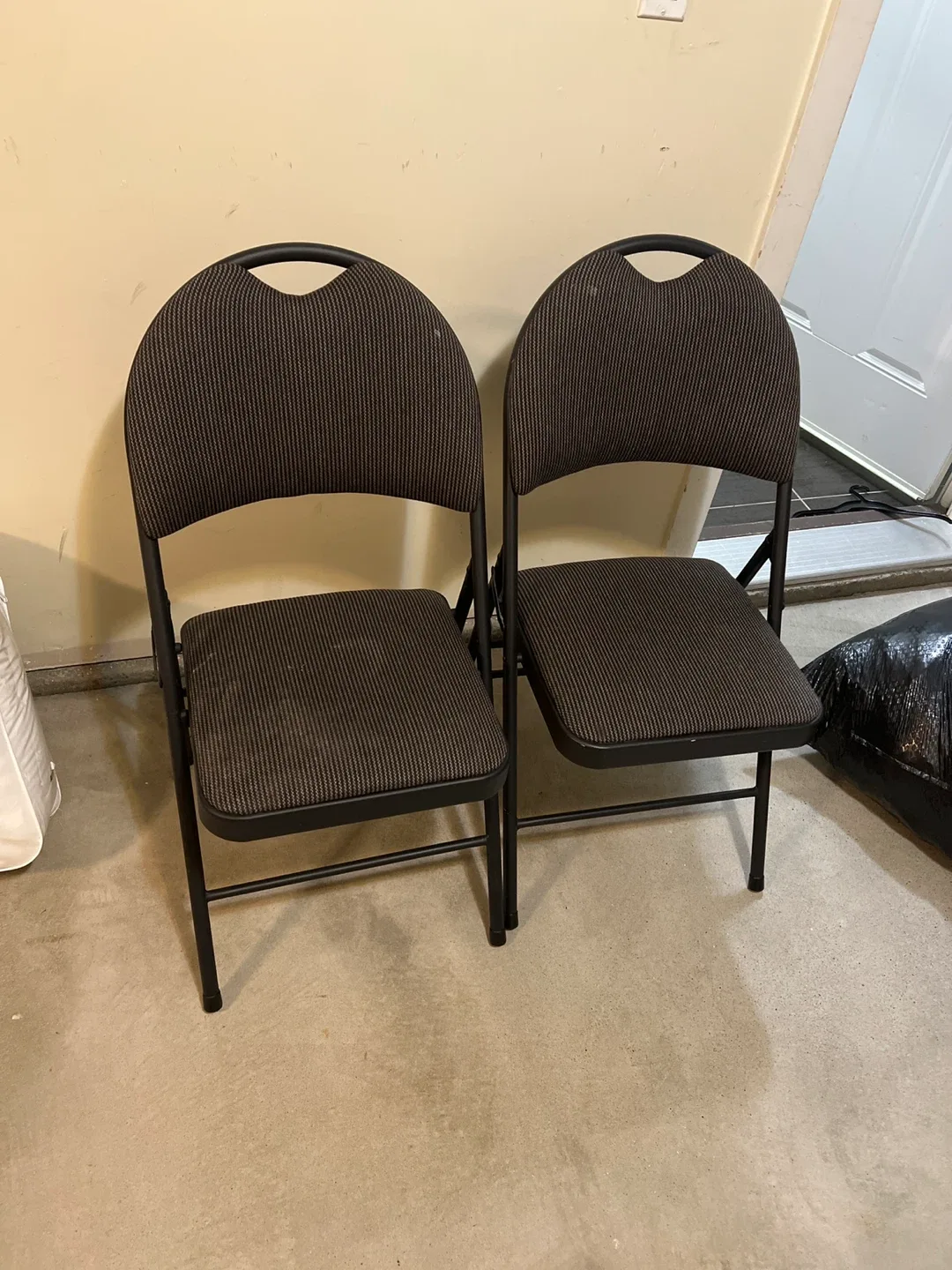 Folding Chairs - Set of 2