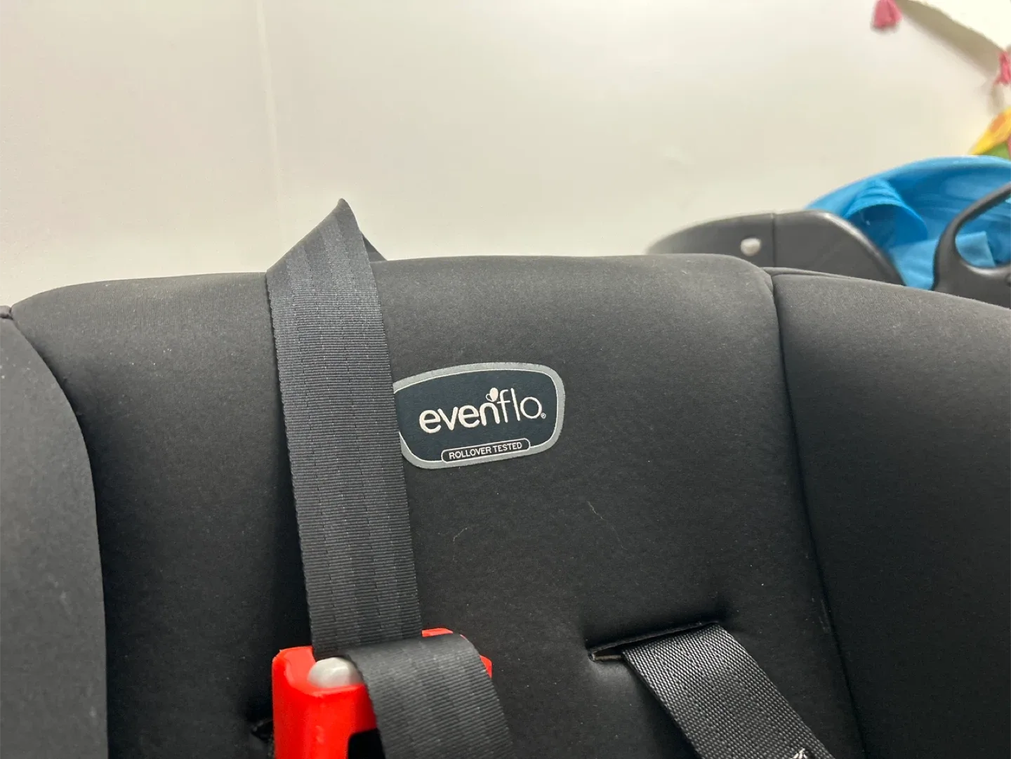 Evenflo Rollover Tested Car Seat image indicator(2)