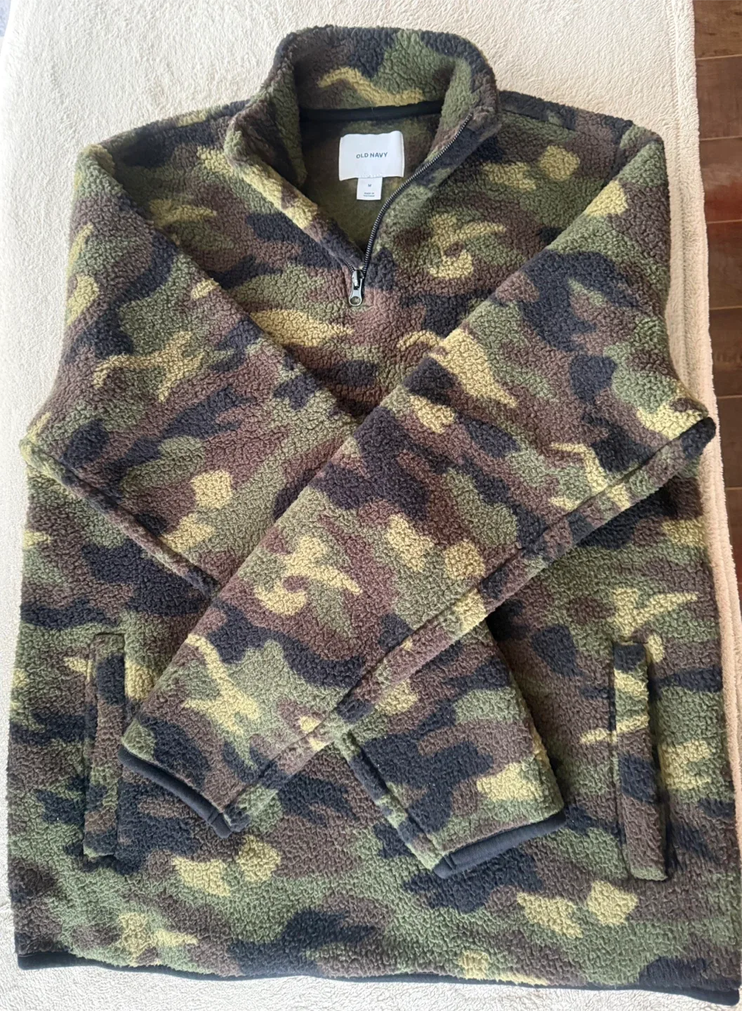 Old Navy Camo Fleece Pullover - Size M