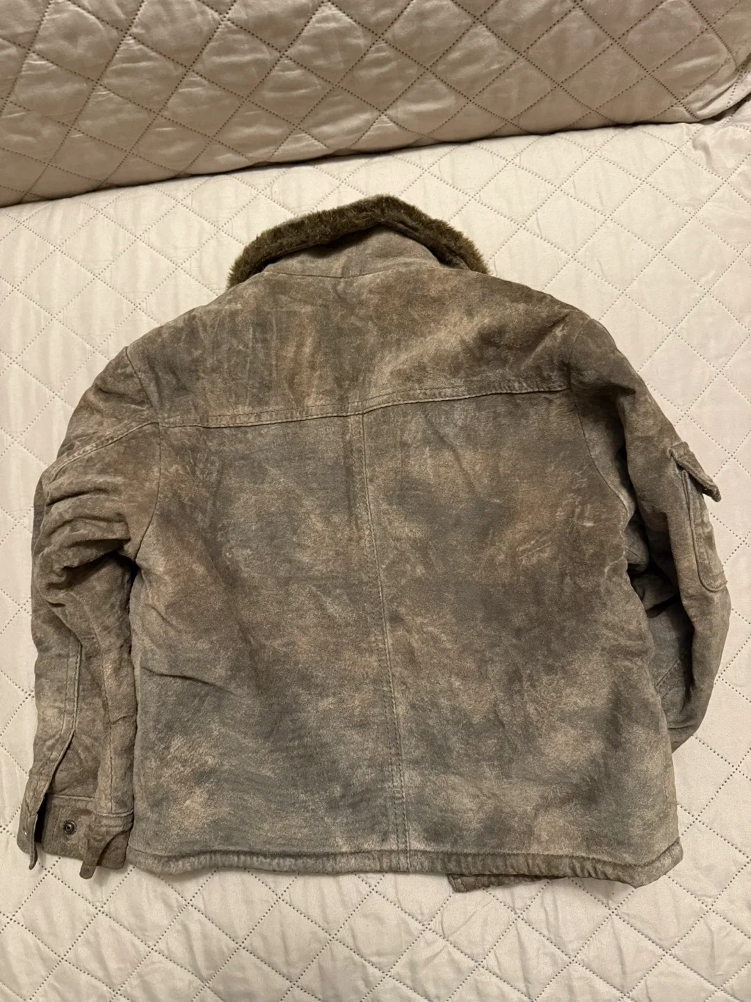 Boy’s Danier  Brown Suede Leather Jacket-size 5 image indicator(2)