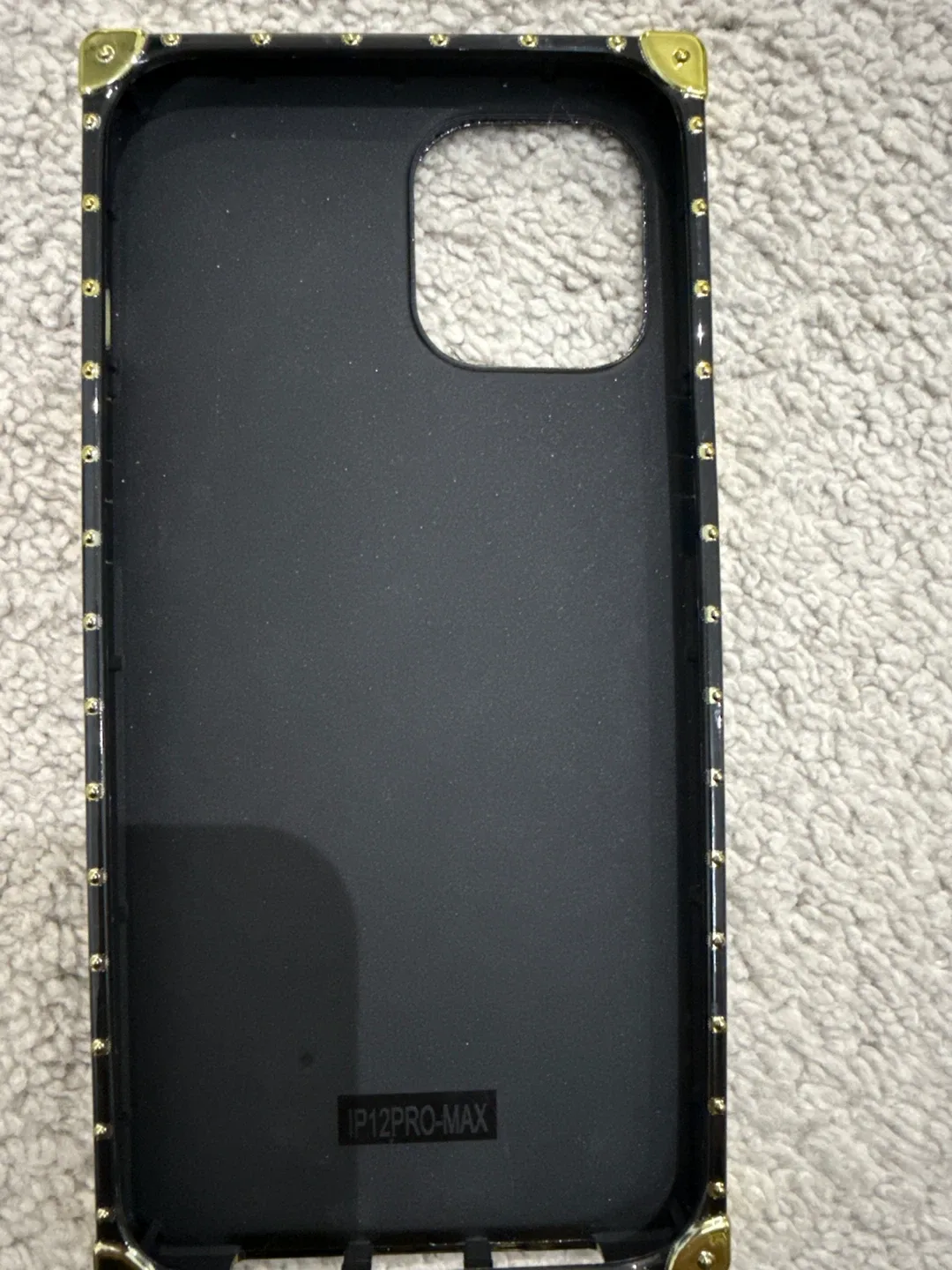 Louis Vuitton iPhone 12 Pro Max Case image indicator(2)
