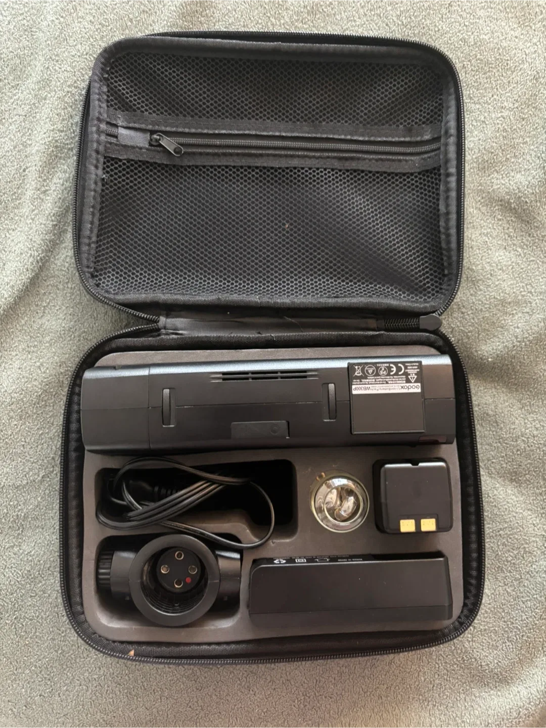 Godox AD200 Pro, 8ft Lignt Stand with S-Bracket image indicator(2)