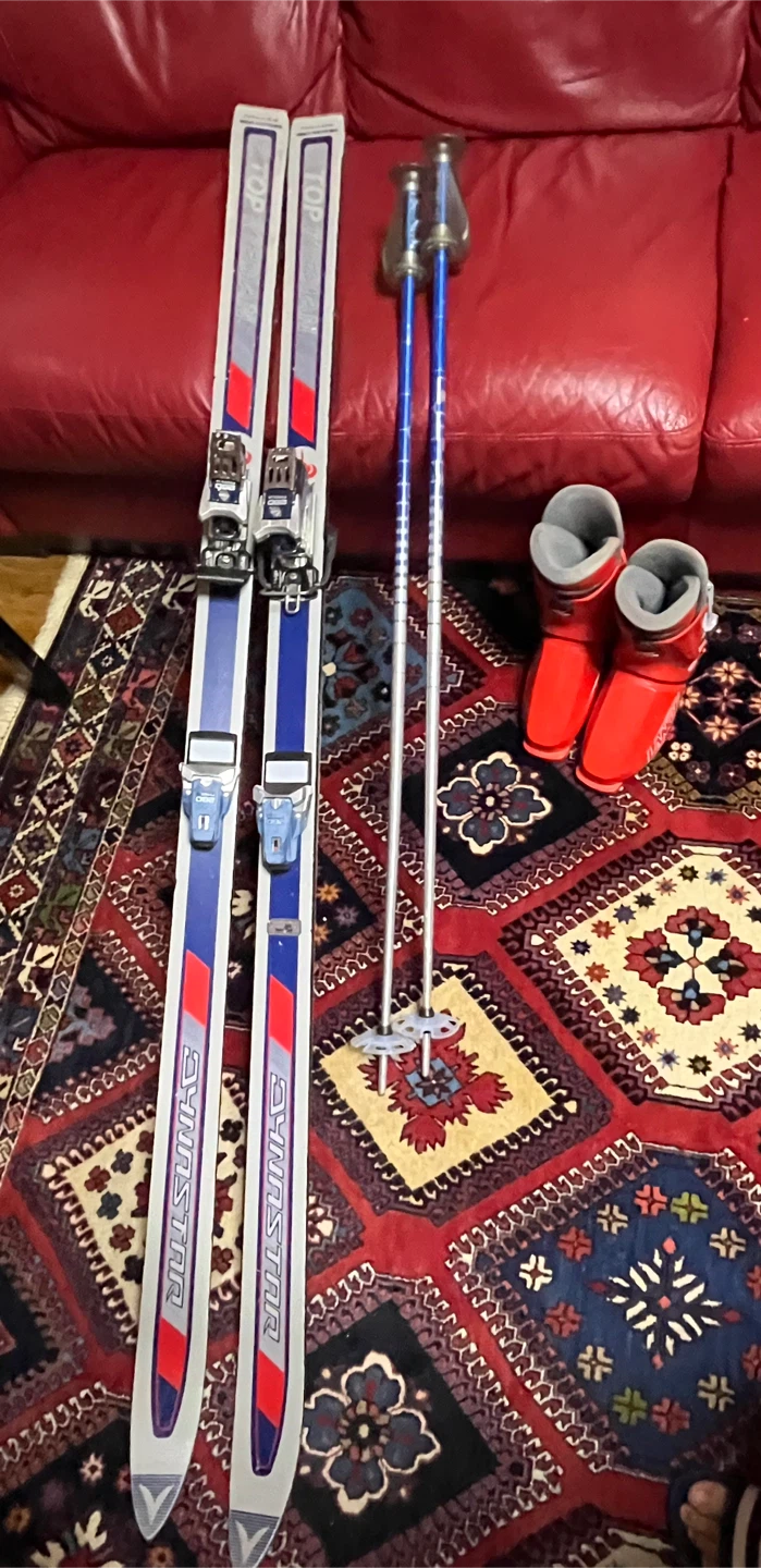 Dynastar Skis, Lange Boots, Ski Poles - photo 5