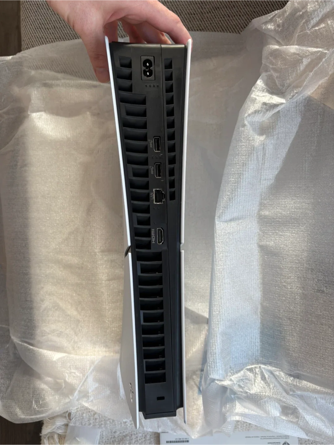 PS5 slim digital– Fortnite Bundle – $460 image indicator(7)