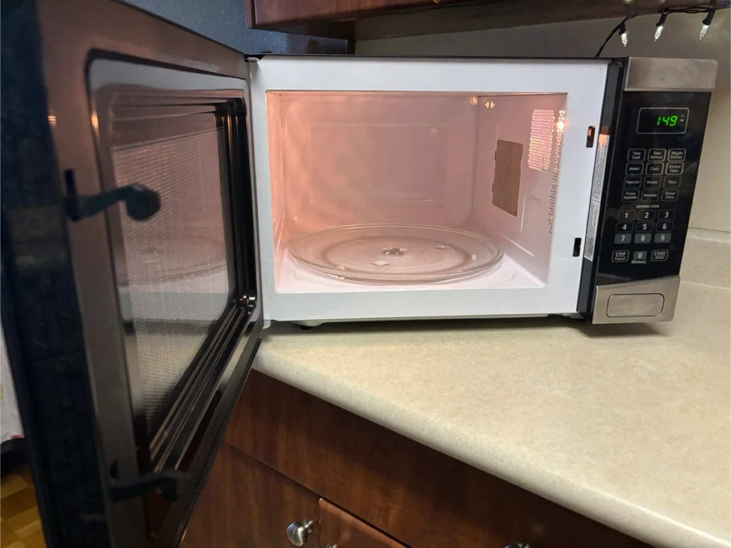 Insignia Microwave #Cleanout image indicator(3)