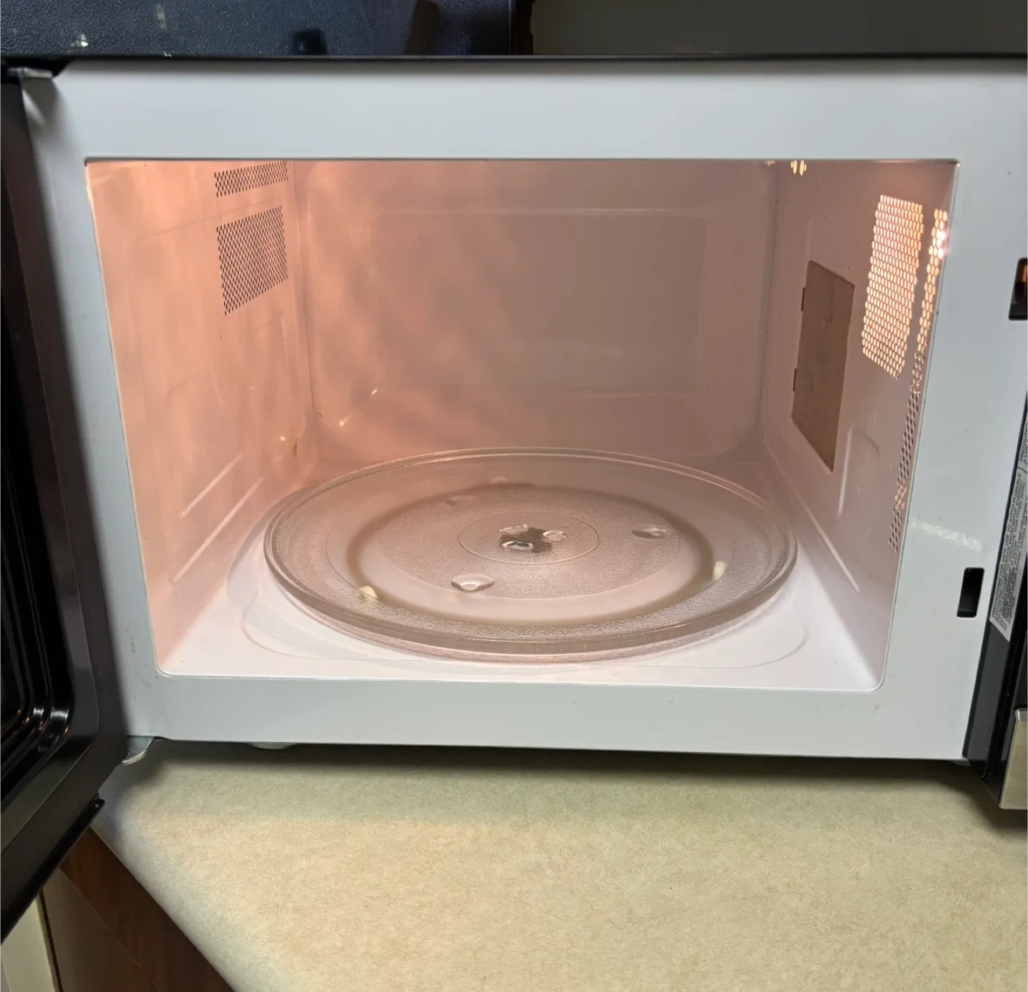 Insignia Microwave #Cleanout image indicator(4)