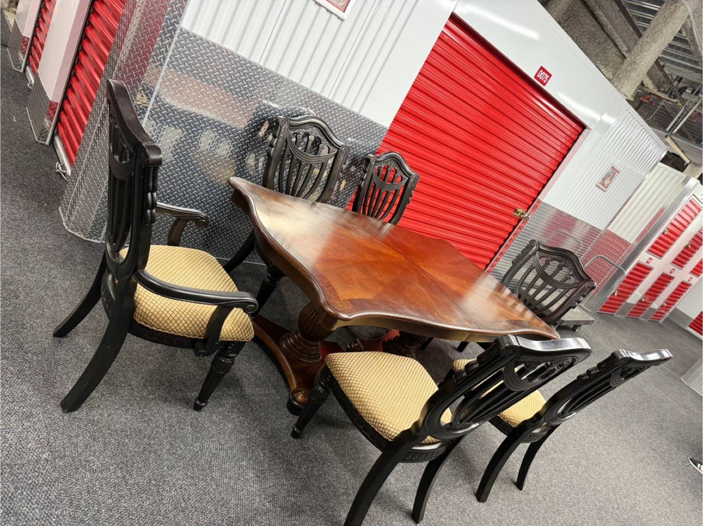 Dining Table with 6 Chairs - Dark Wood - photo 2