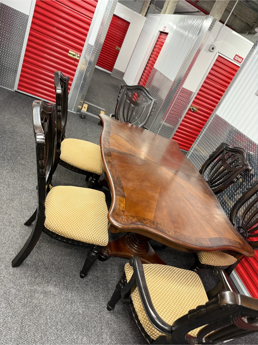 Dining Table with 6 Chairs - Dark Wood - photo 3