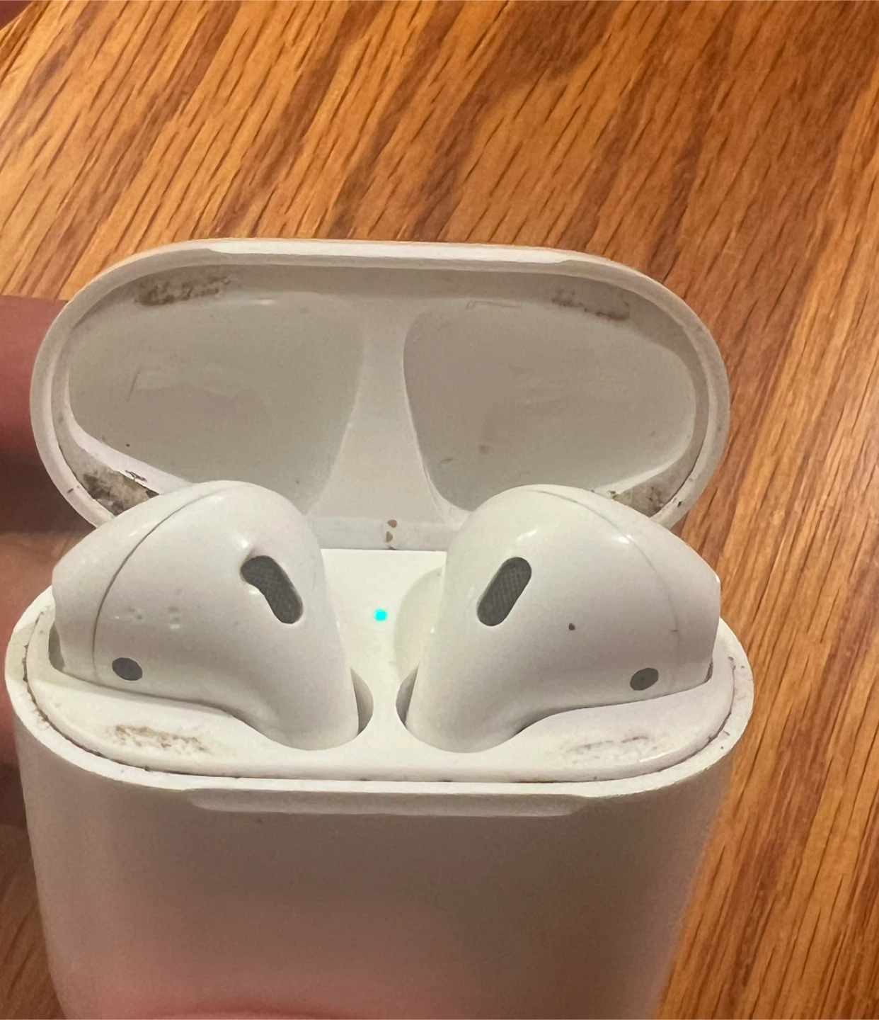 Used Apple AirPods #cleanout - photo 2