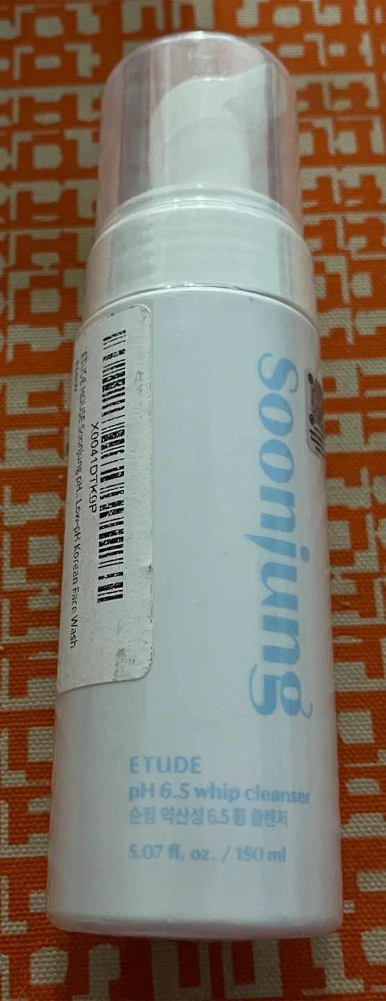 Etude Soon Jung pH 6.5 Whip Cleanser