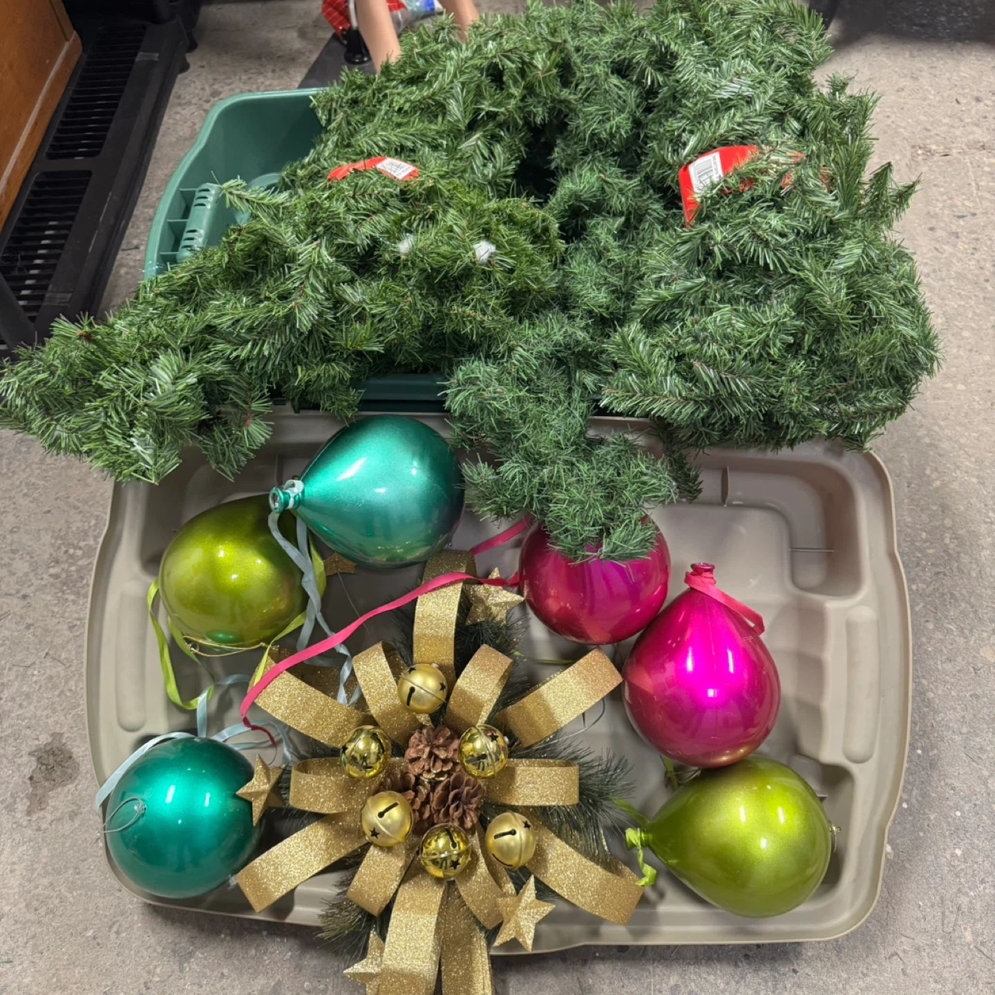 Christmas Decoration  Large Ornaments,  – Used