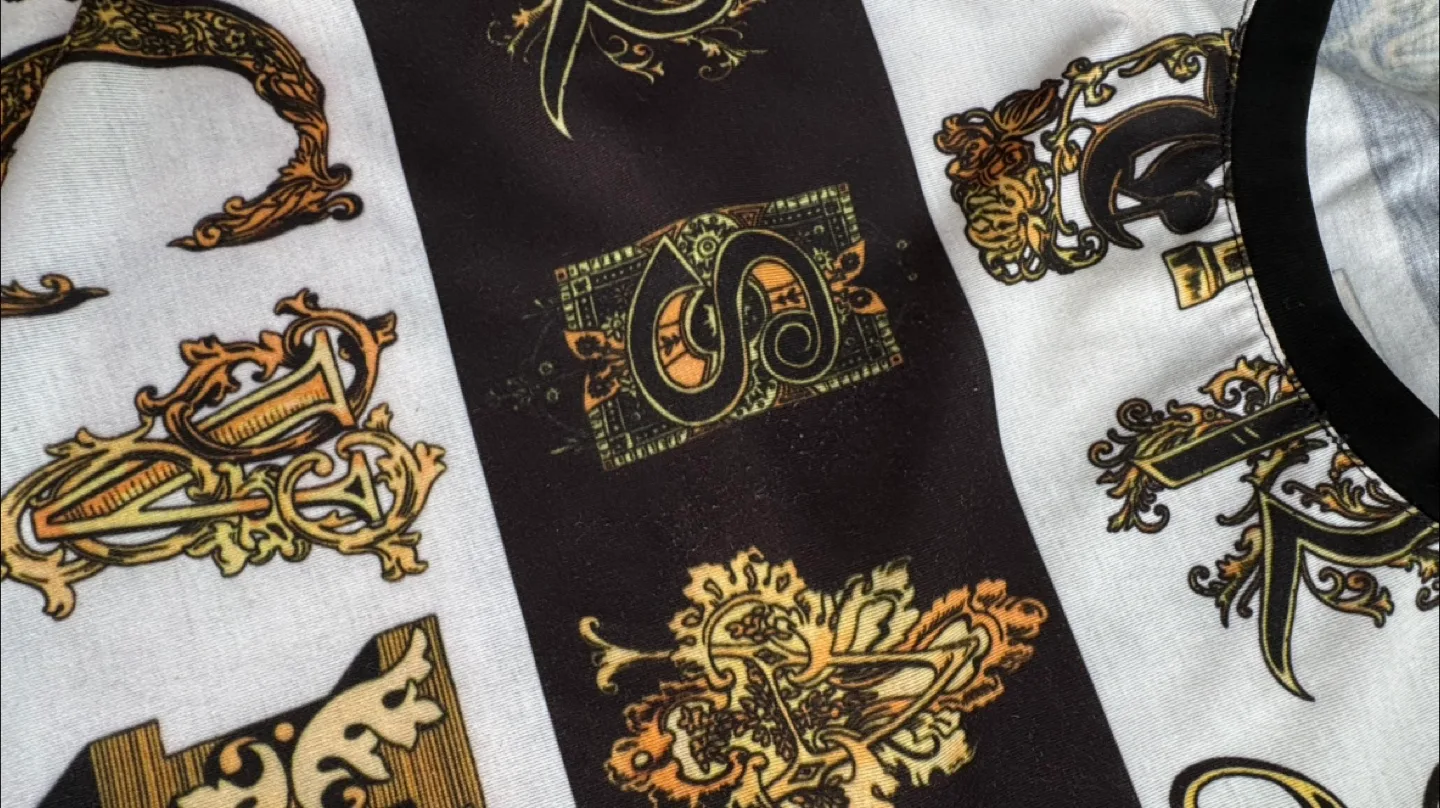 Versace Jeans Couture Virtus Alphabet Black Gold Barocco Medusa image indicator(5)