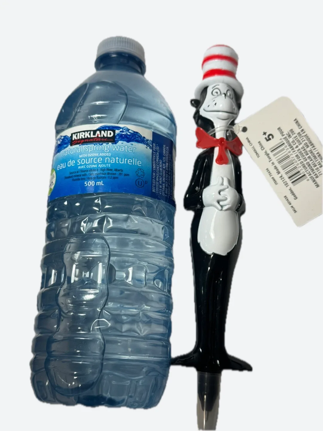 Dr. Seuss Cat in the Hat Plush by Aurora + FREE 🖊️ image indicator(5)