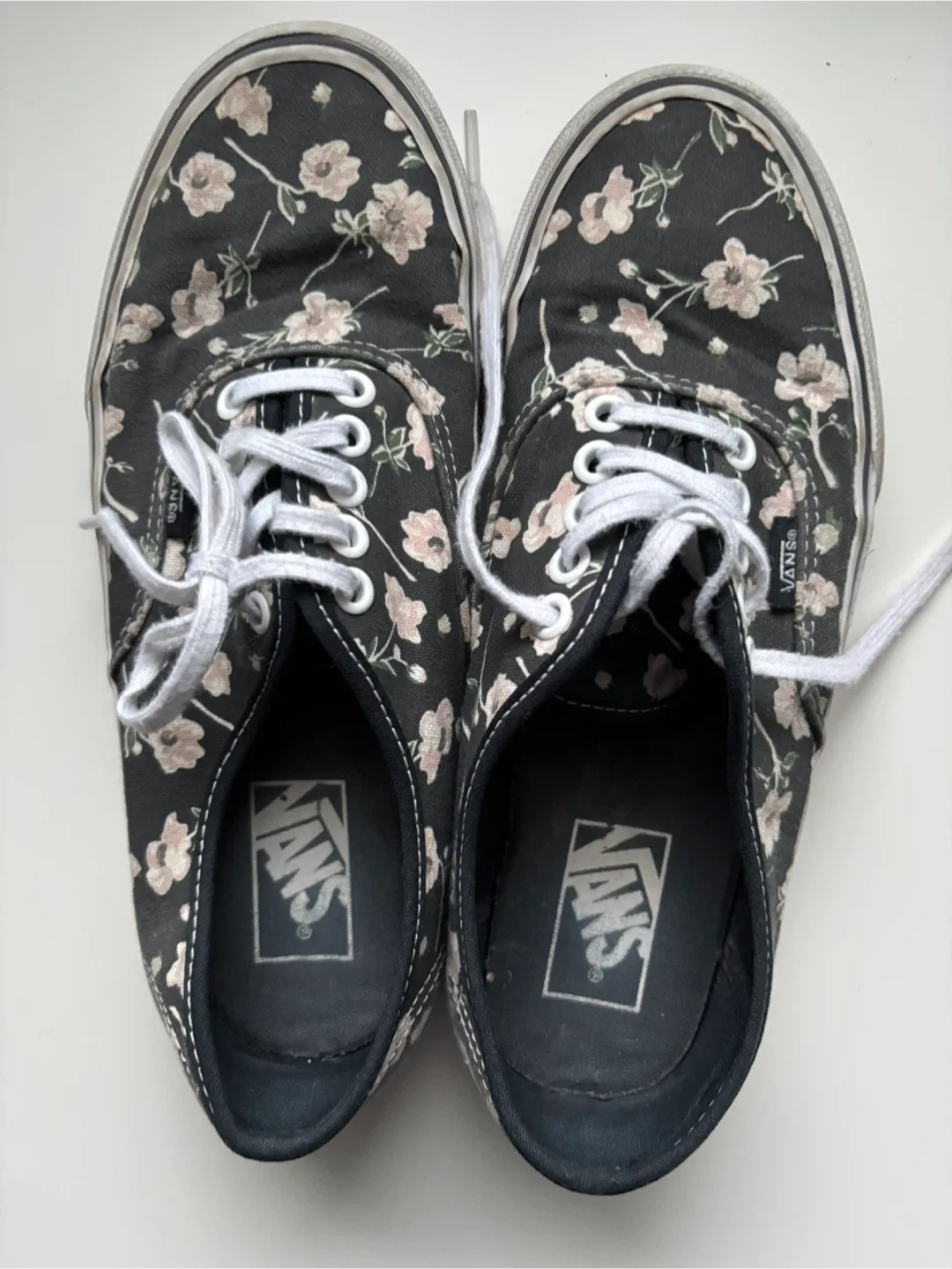 Vans Floral Sneakers - Women's Size 8.5 image indicator(3)