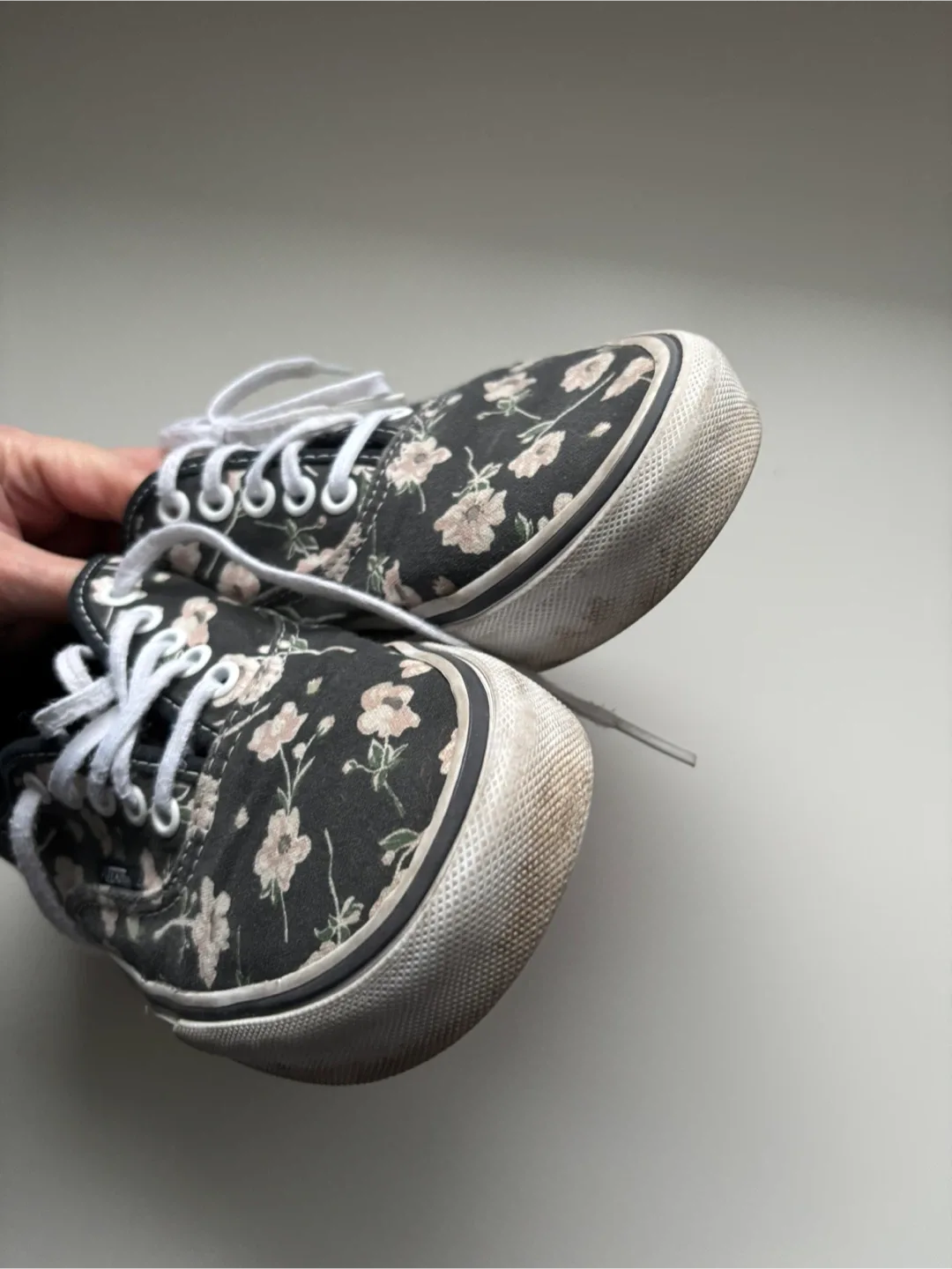 Vans Floral Sneakers - Women's Size 8.5 image indicator(8)