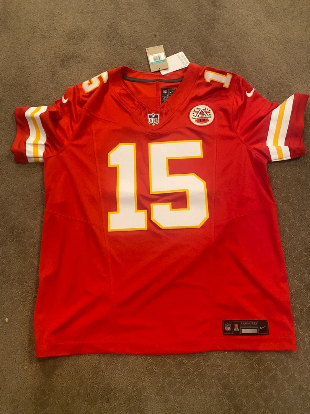 Nike Mahomes #15 Chiefs Jersey - XL image indicator(2)