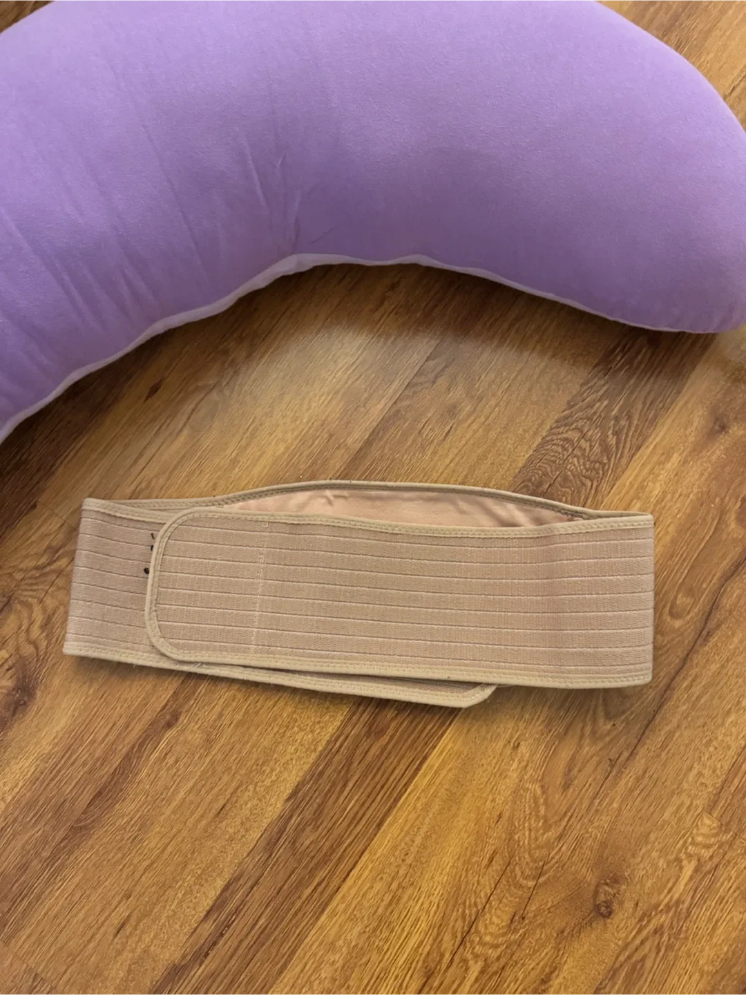 KeaBabies Ease Maternity Belt & Pillow image indicator(3)