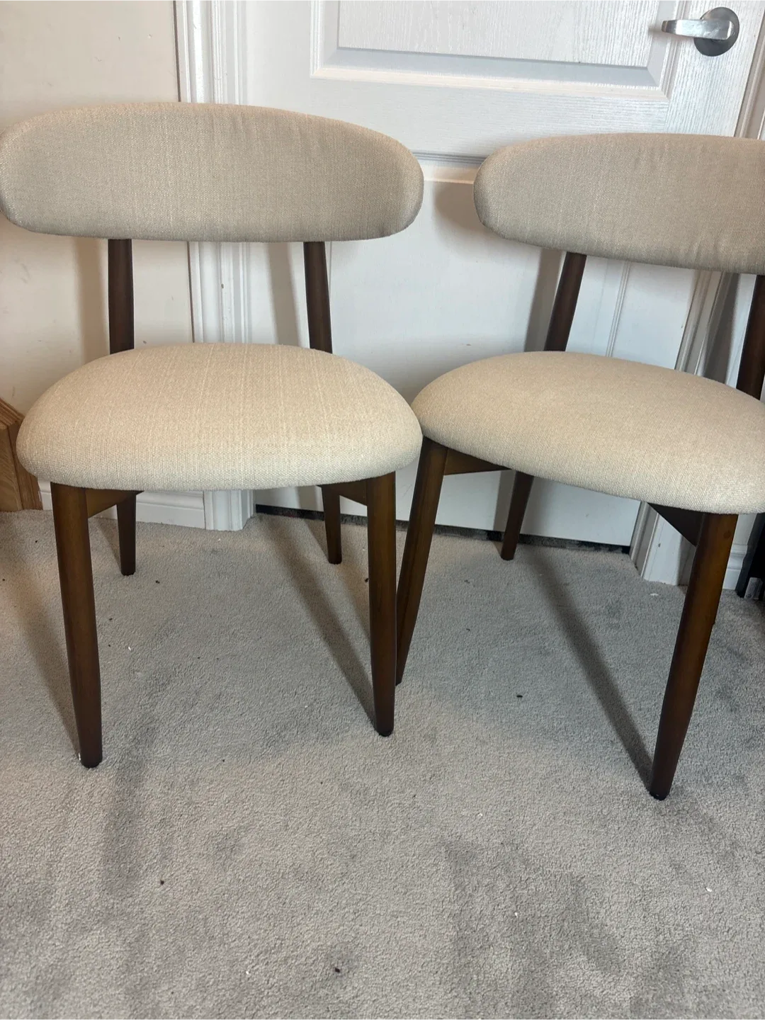 Set of 2 Beige Dining Chairs image indicator(3)
