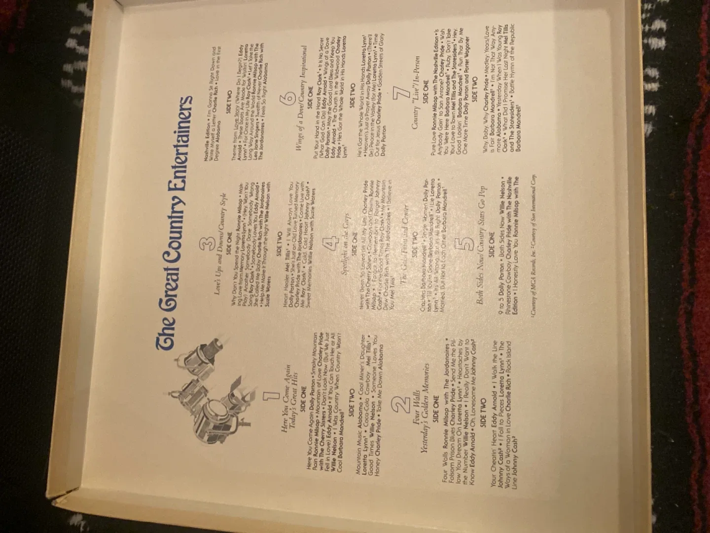 The Great Country Entertainers Vinyl Record Collection image indicator(3)