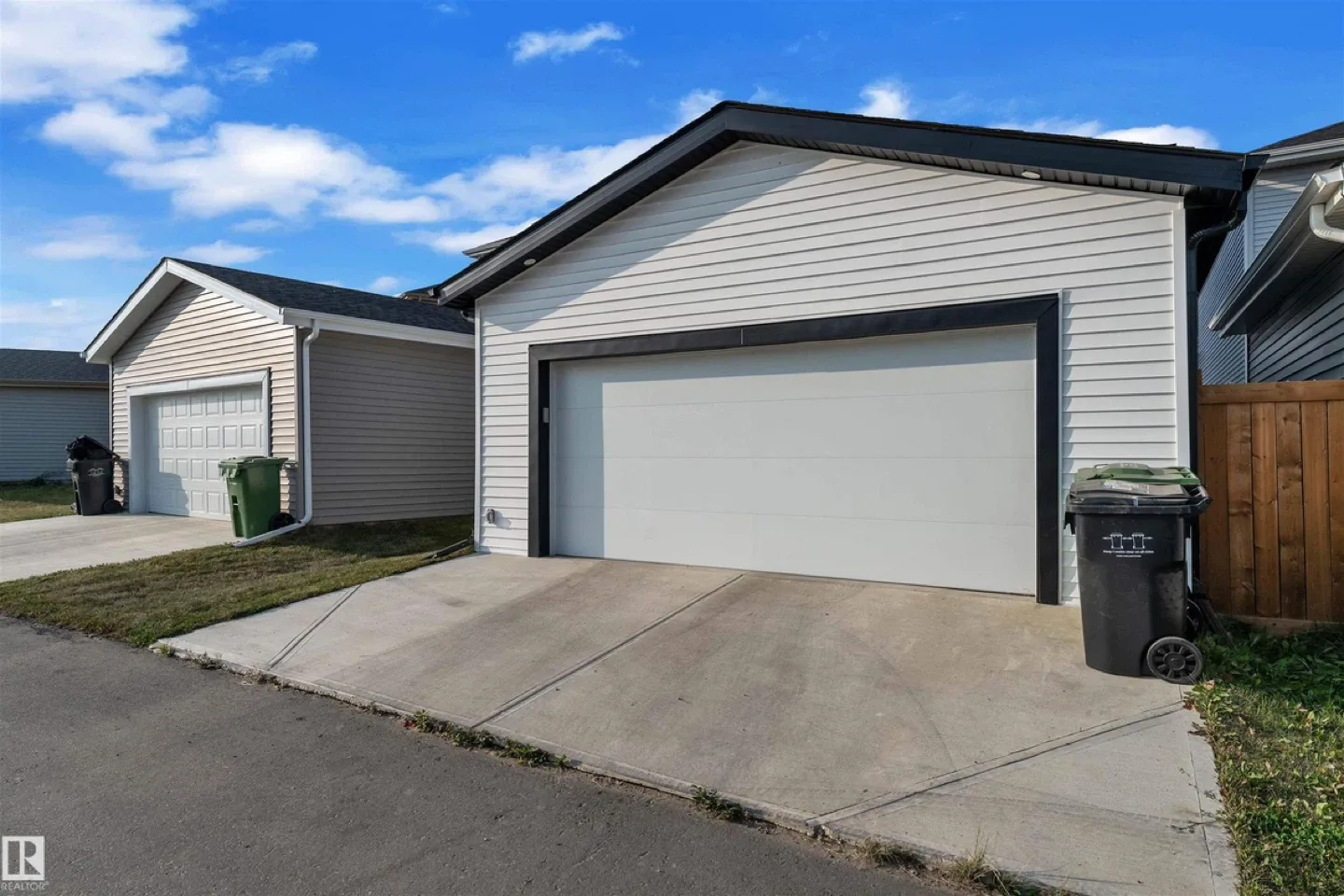 House for sale image indicator(4)