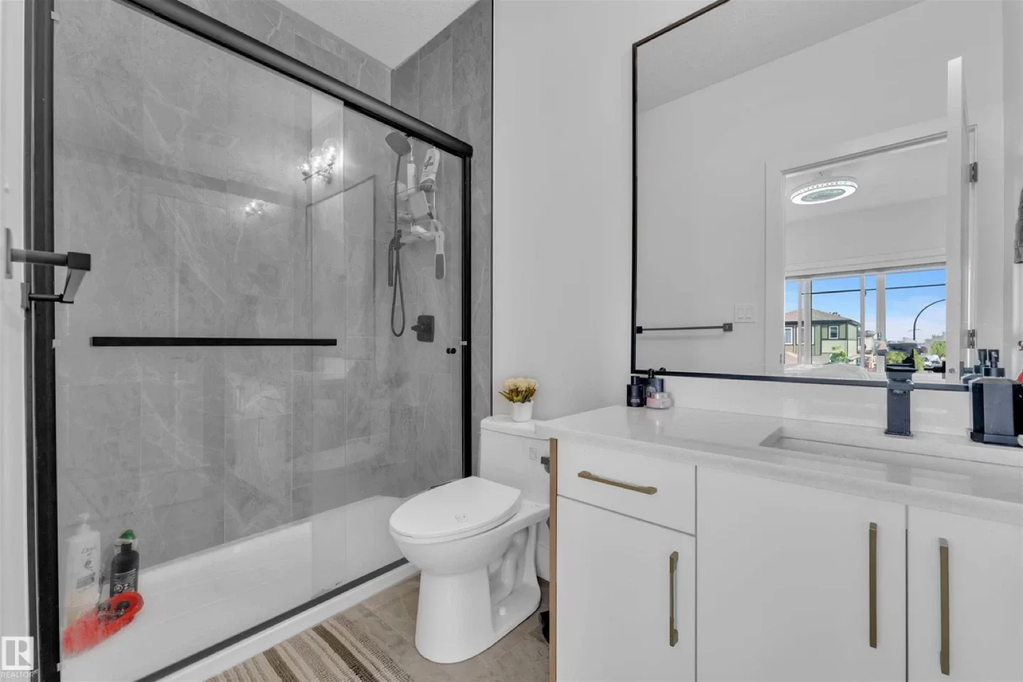 House for sale image indicator(5)