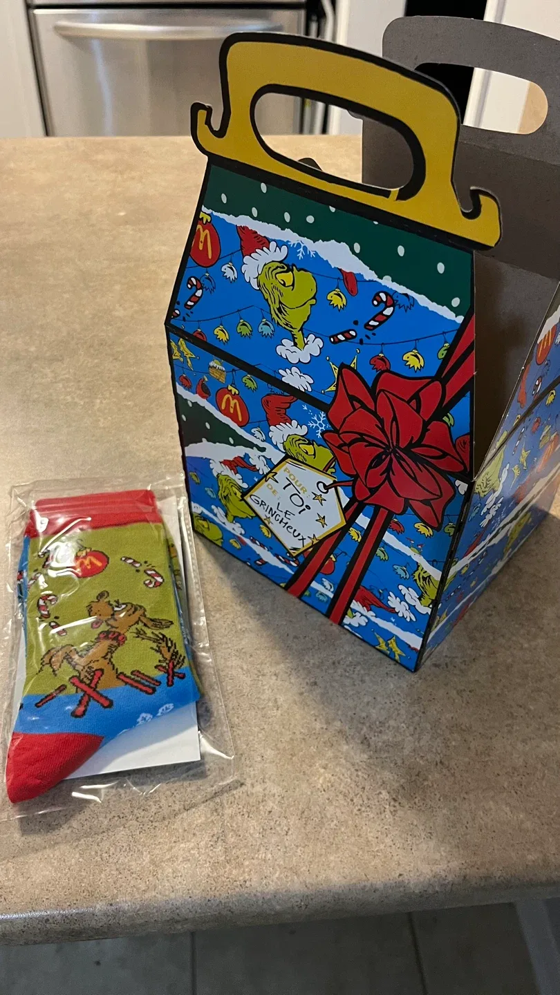 McDonald's x Dr. Seuss Grinch Socks - New in Package!