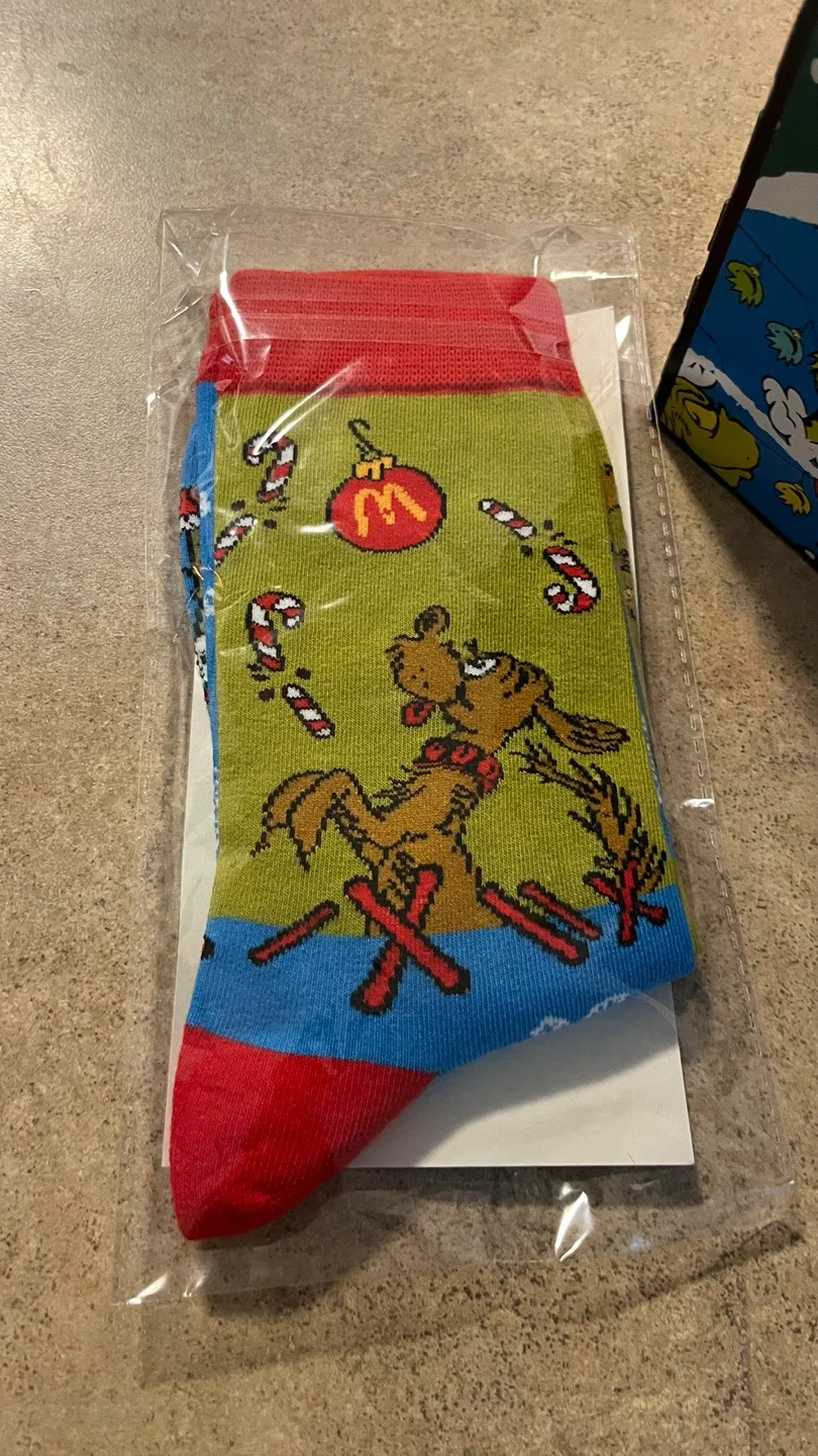 McDonald's x Dr. Seuss Grinch Socks - New in Package! image indicator(2)