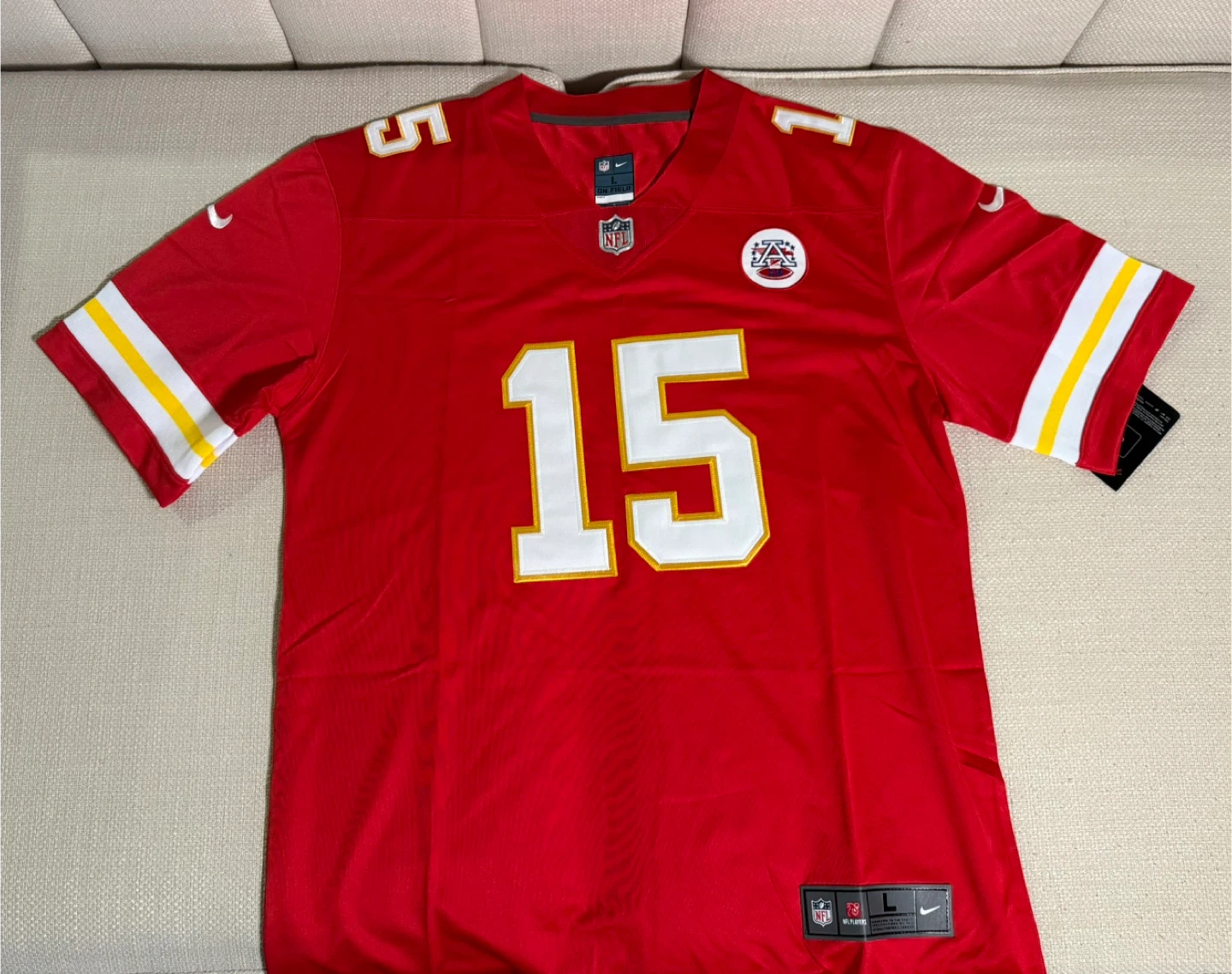 Nike Mahomes #15 Chiefs Jersey - Size L - photo 4