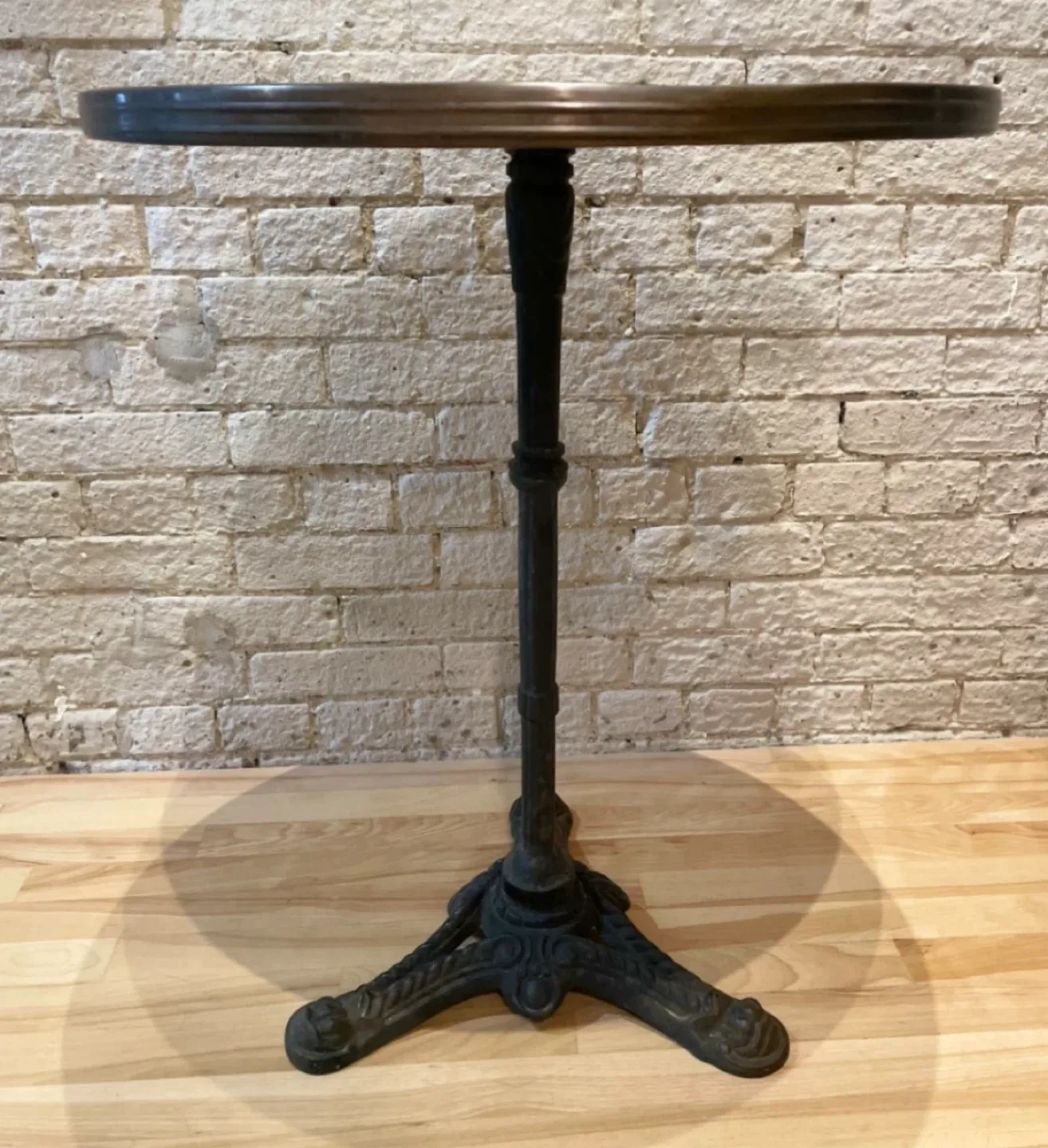 Authentic White Marble French Marble Bistro Table Brass Trim image indicator(2)