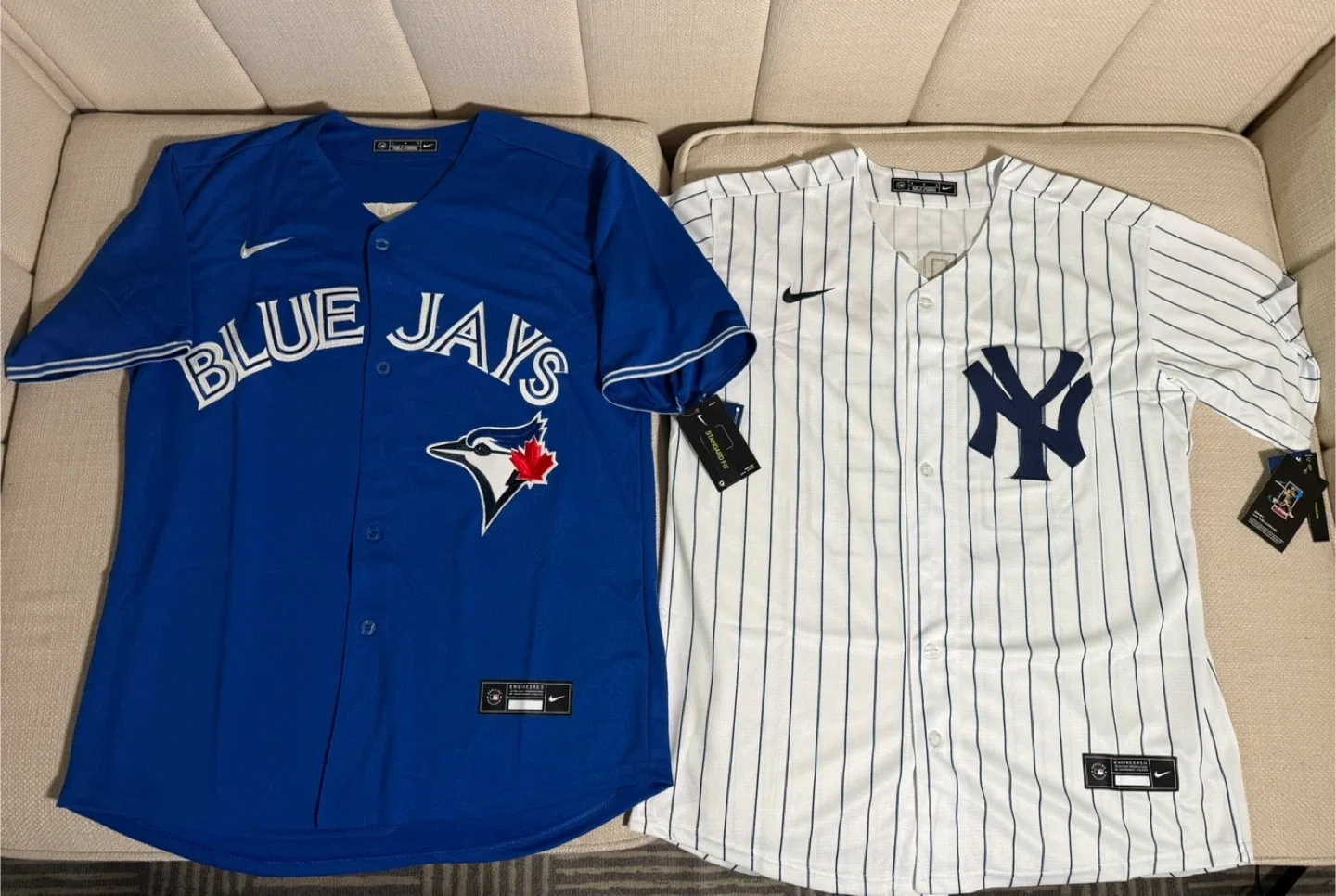 Nike Blue Jays Guerrero Jr. & Yankees Judge Jerseys image indicator(2)