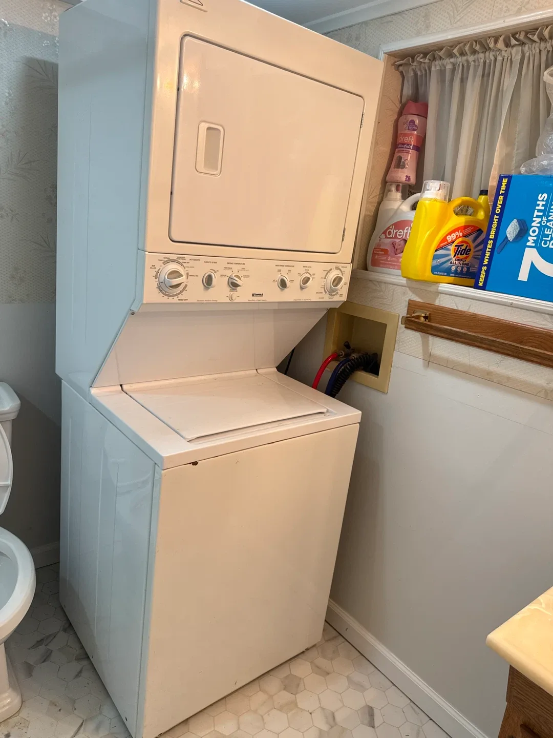 Kenmore Washer and Dryer Laundry Center