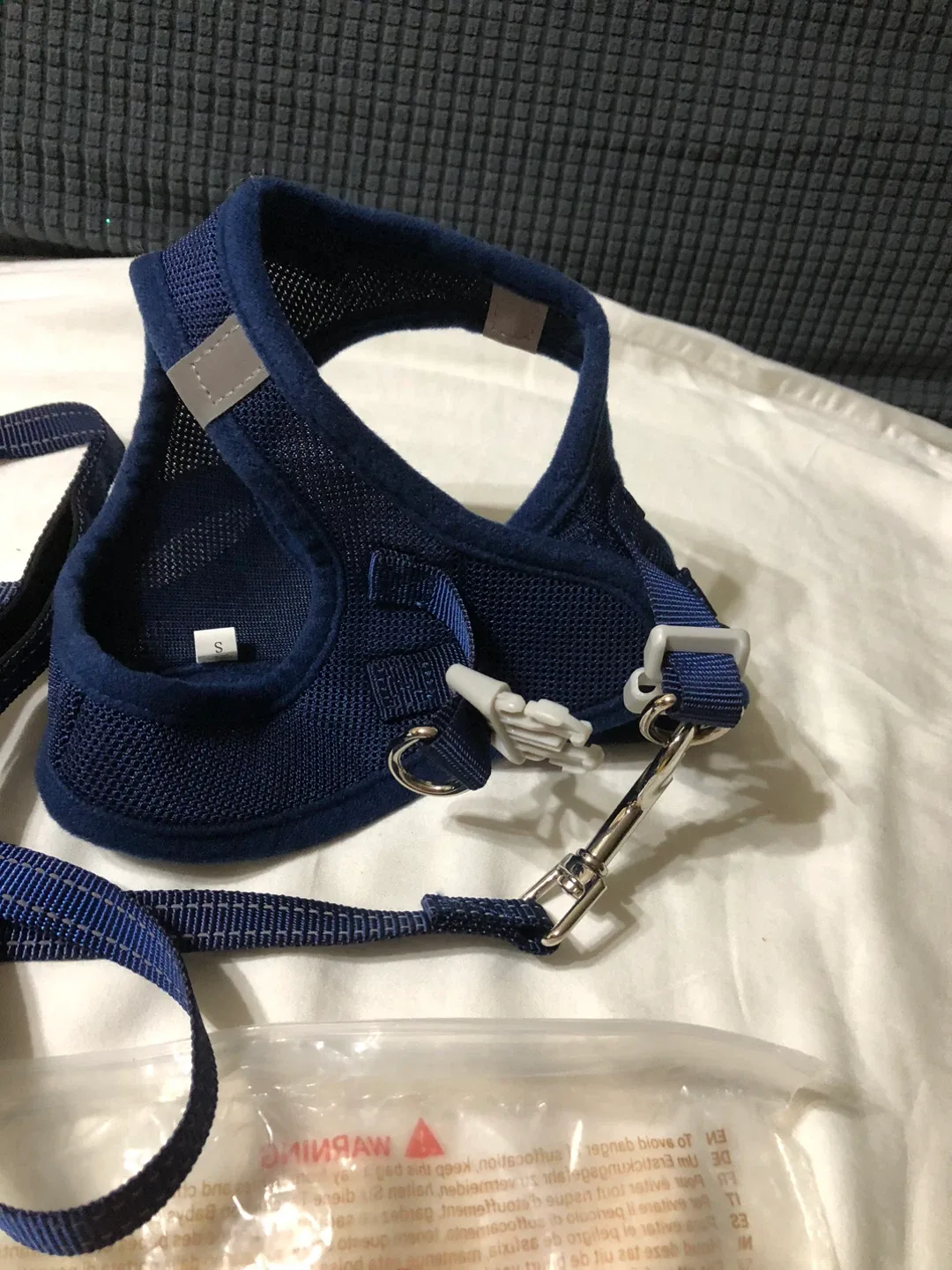 NEW-Rabbitgoo Dog Harness - Size Small image indicator(6)