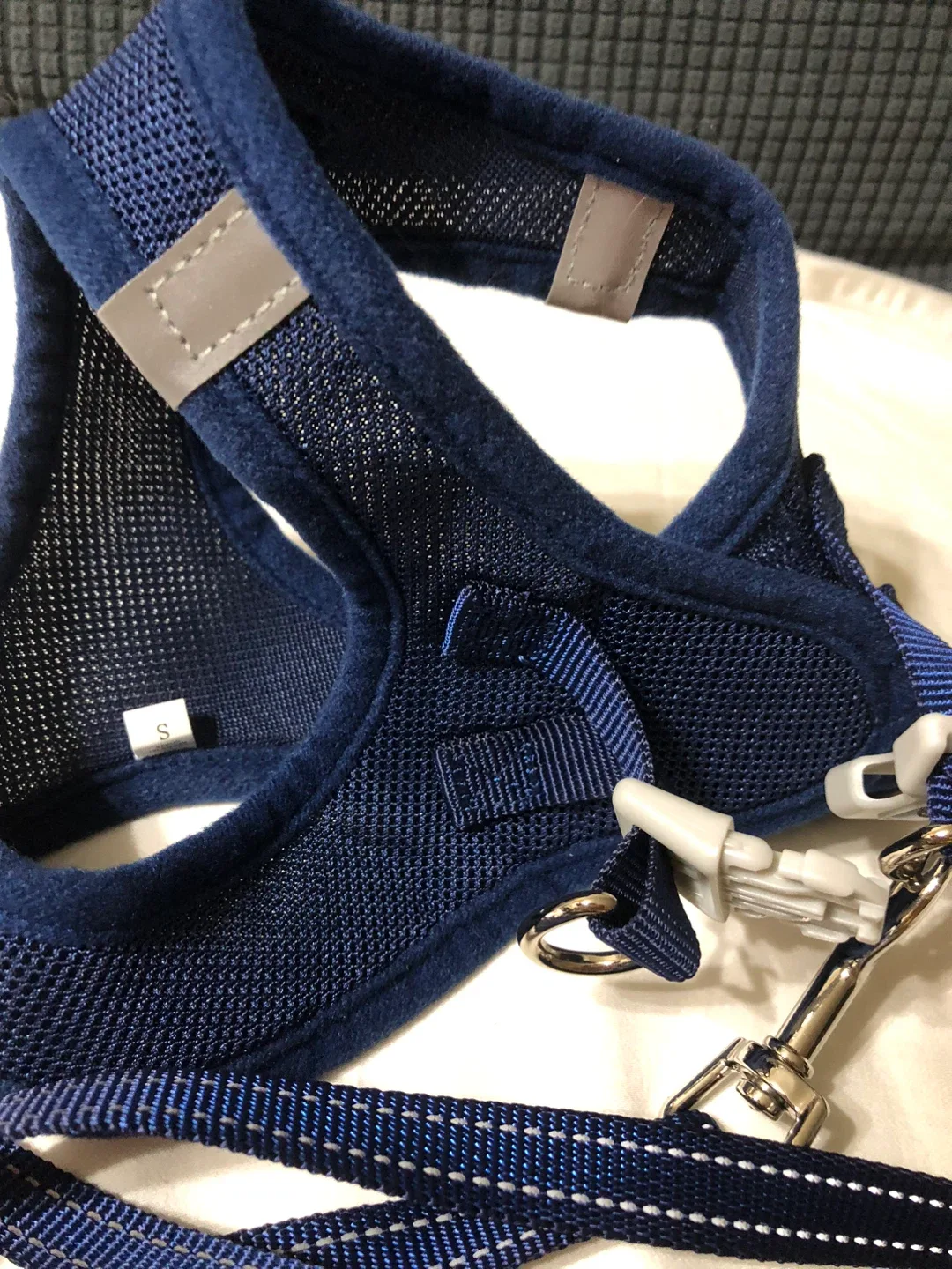 NEW-Rabbitgoo Dog Harness - Size Small image indicator(3)