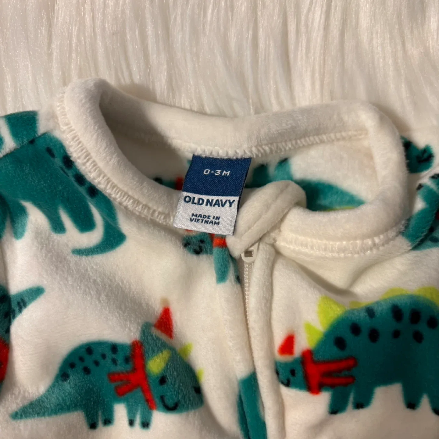 New Old Navy 0-3M Dinosaur Print Sleepsuit image indicator(2)