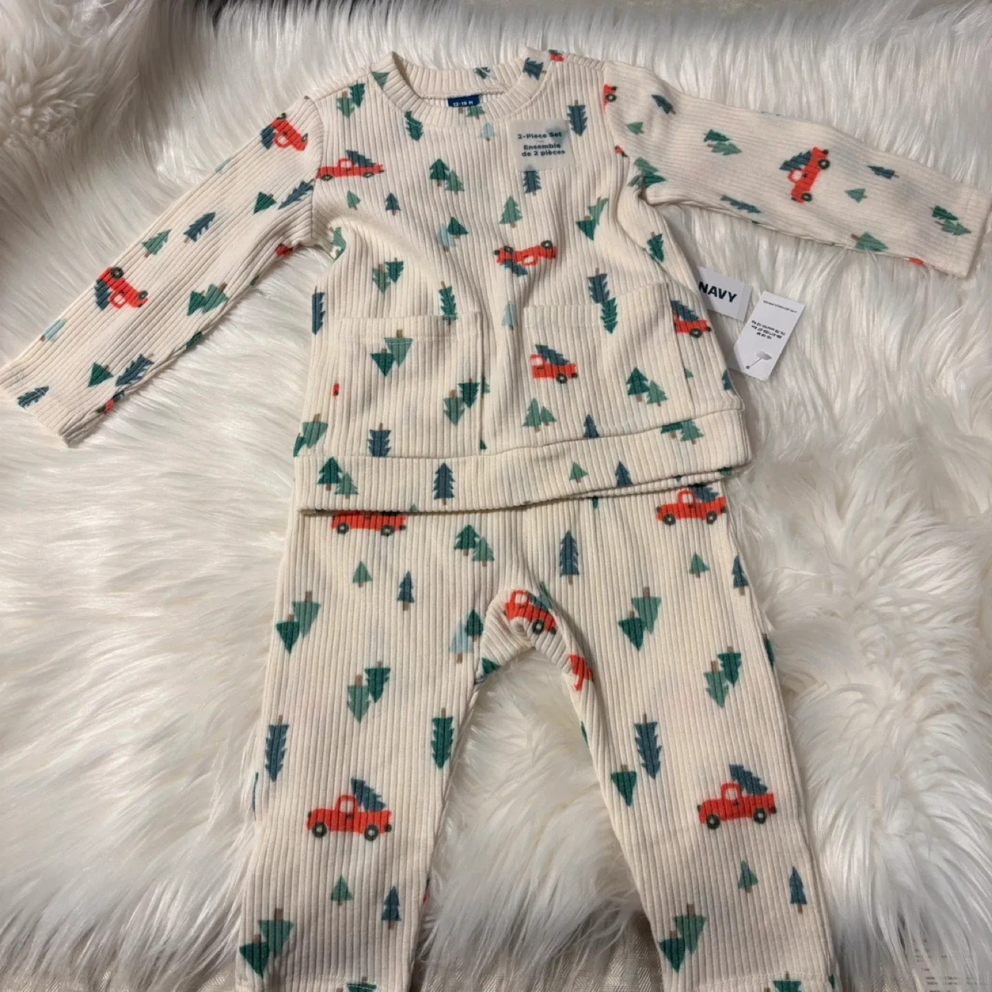 Old Navy 2-Piece Set 12-18M