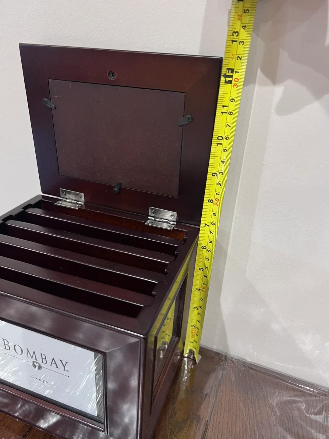 Bombay Company Photo Album Box with Inserts image indicator(6)