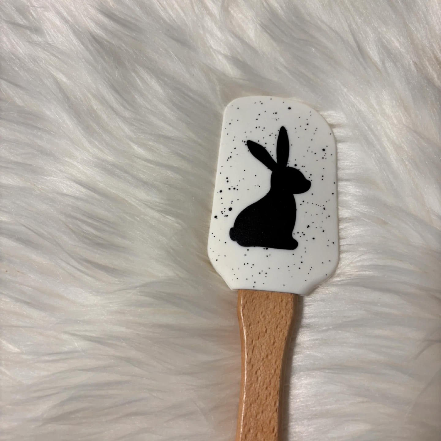 NEW Bunny Spatula & Cookie Cutter Set - photo 2