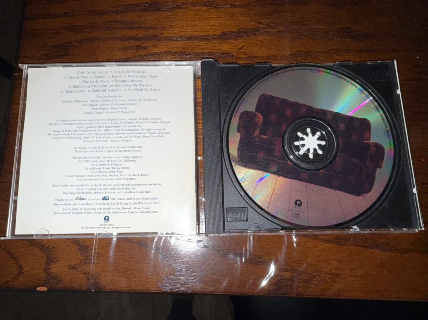 Bob Marley & The Cranberries cds image indicator(3)