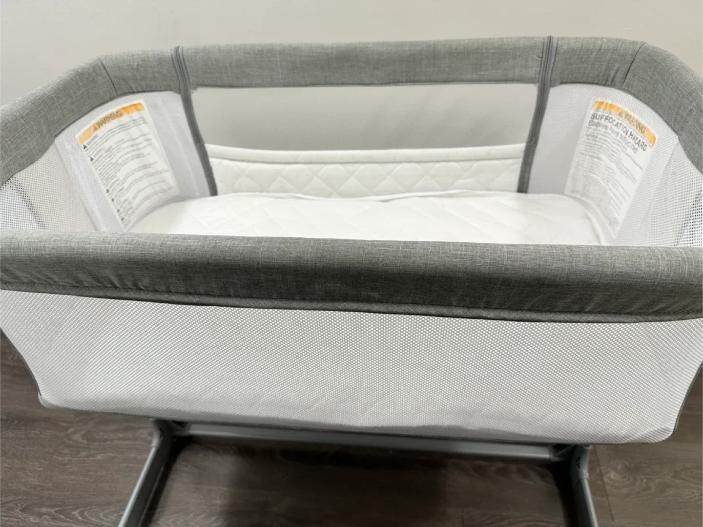 TCBunny Baby Bassinet - Grey image indicator(3)