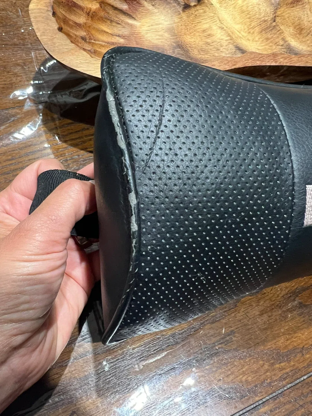 Nissan headrest image indicator(10)