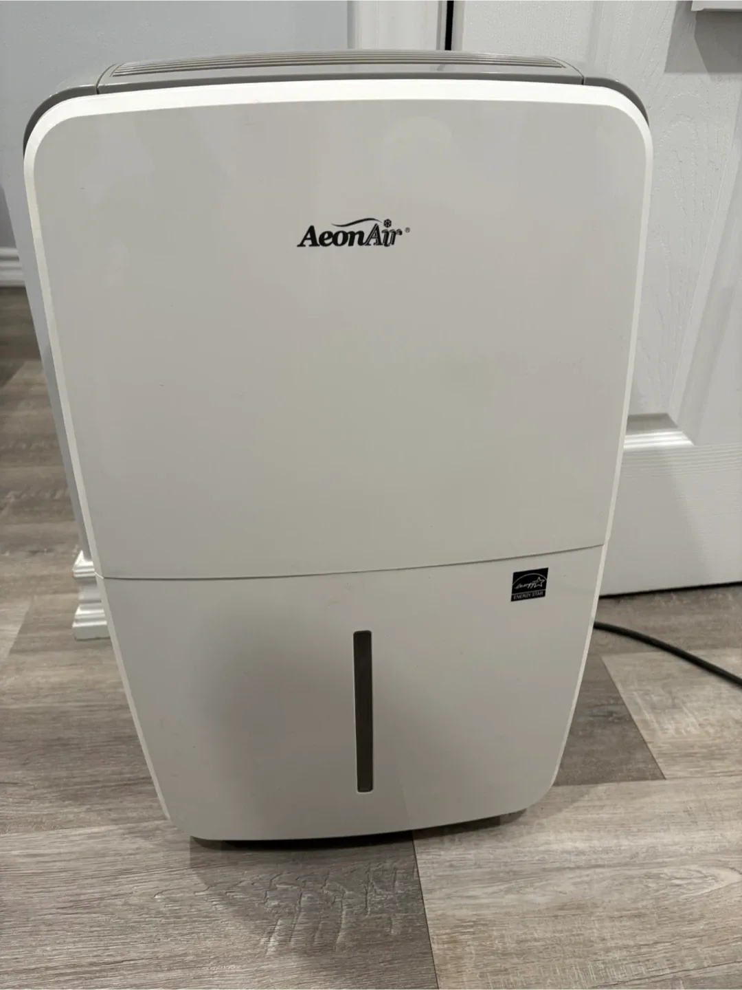 AeonAir Dehumidifier - Great Condition!