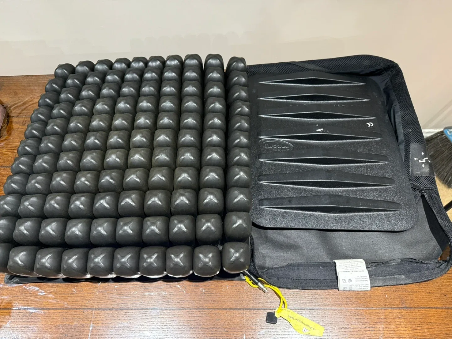 ROHO Cushion for Wheelchair image indicator(3)