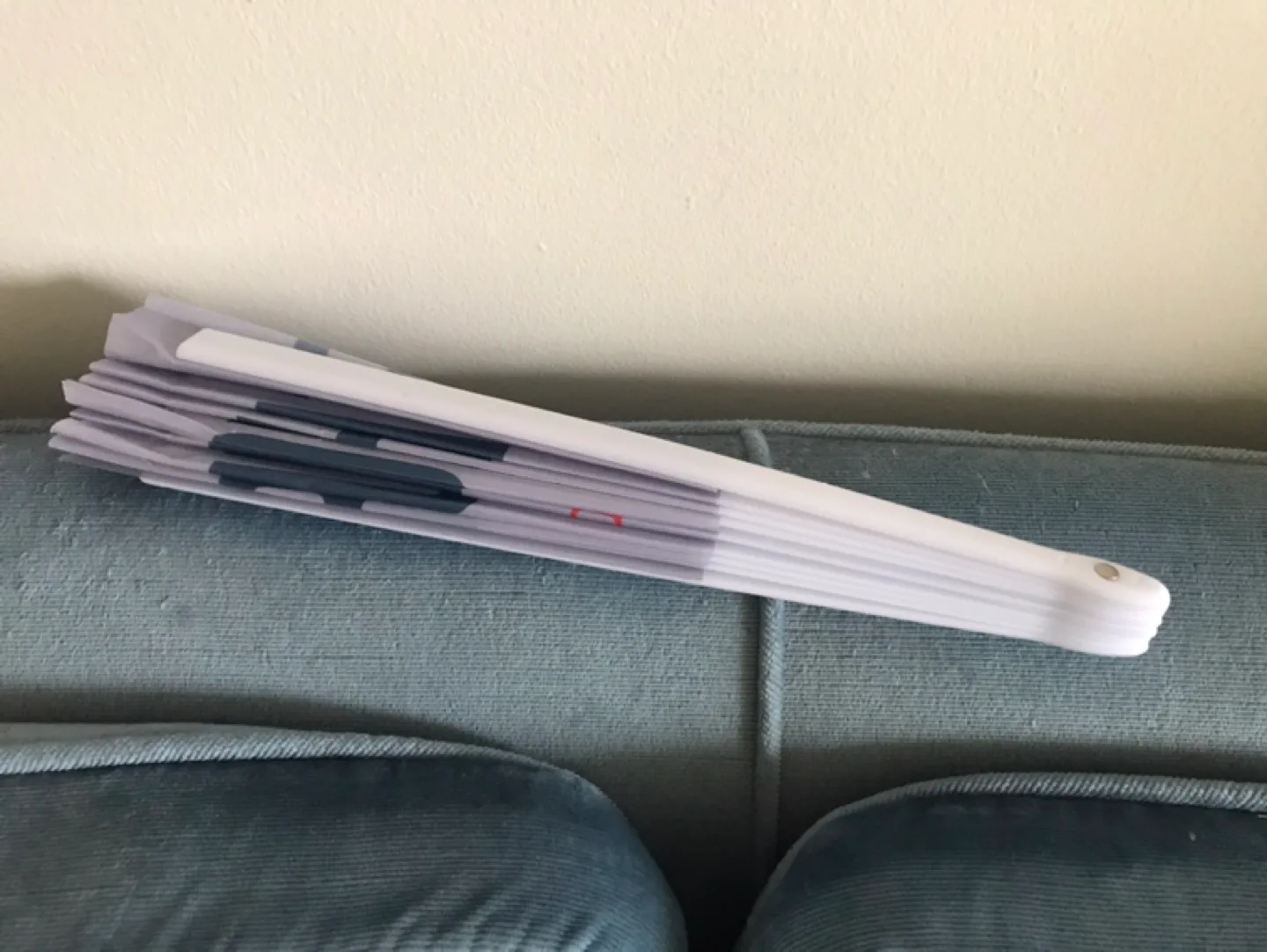 Large TOTE+Sunglasses+Large Fan+LGBTBusiness Travel Mag image indicator(9)