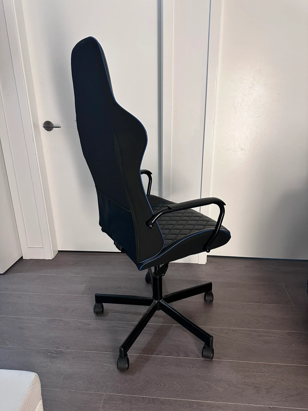 IKEA office/gaming Chair - photo 2