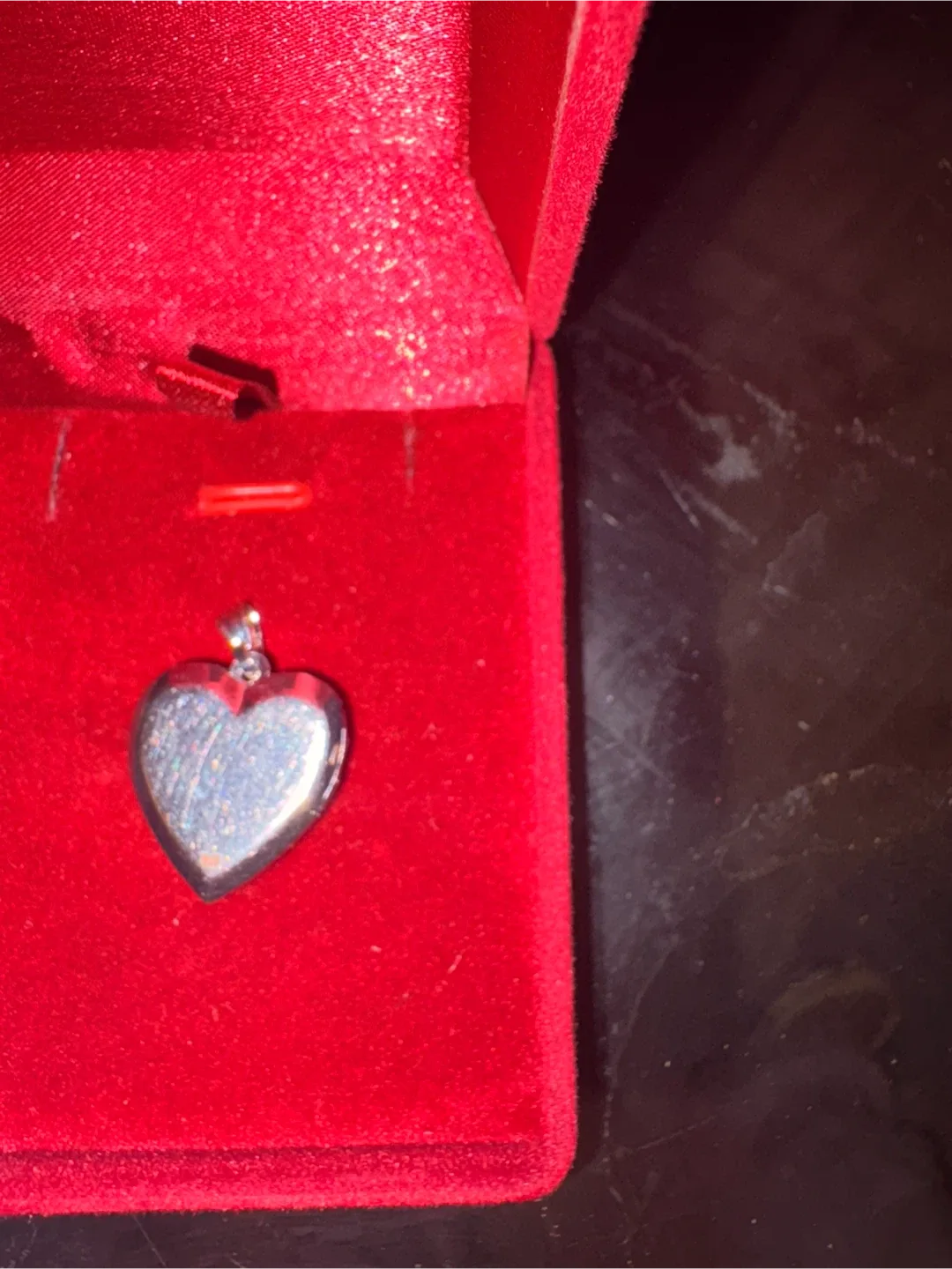 Heart Locket  Silver image indicator(2)